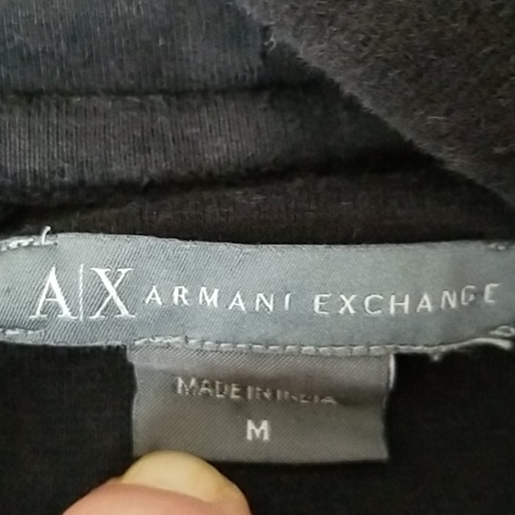 ARMANI cropped hoodie - Picture 3 of 7